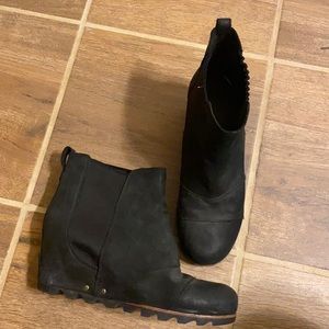 Sorel wedge booties